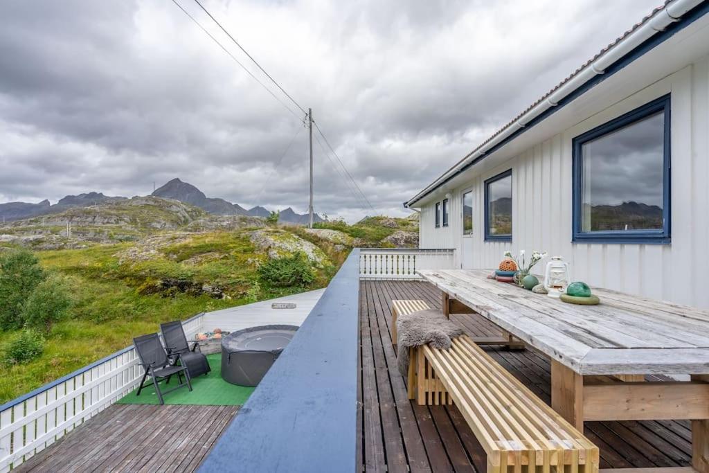 Вилла Sundet Lofoten Holiday House Sund  Экстерьер фото