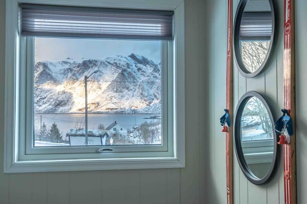 Вилла Sundet Lofoten Holiday House Sund  Экстерьер фото