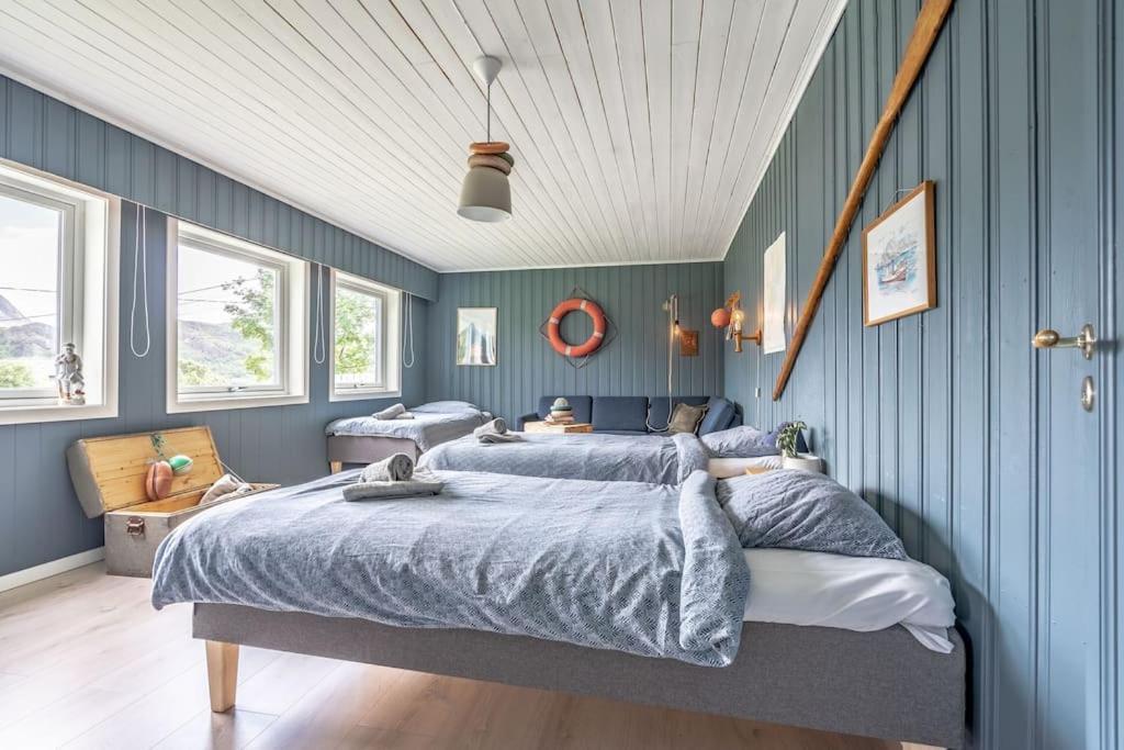 Вилла Sundet Lofoten Holiday House Sund  Экстерьер фото